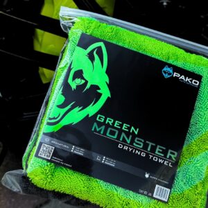 GREEN MONSTER DRYING TOWEL